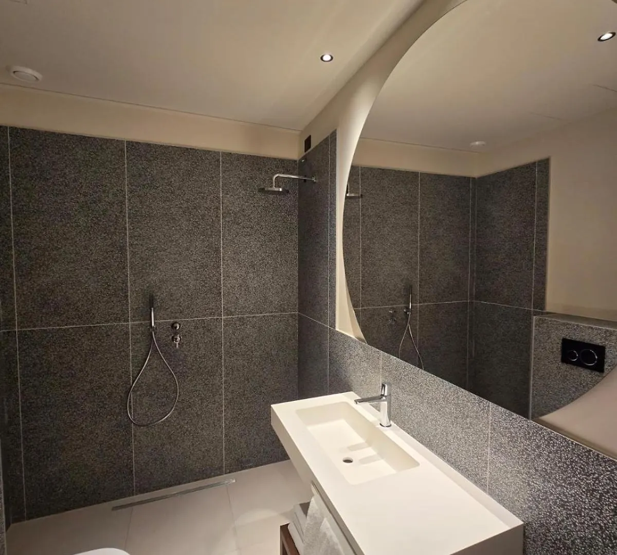 Palazzo Buenos Aires Hotel Milan Italy