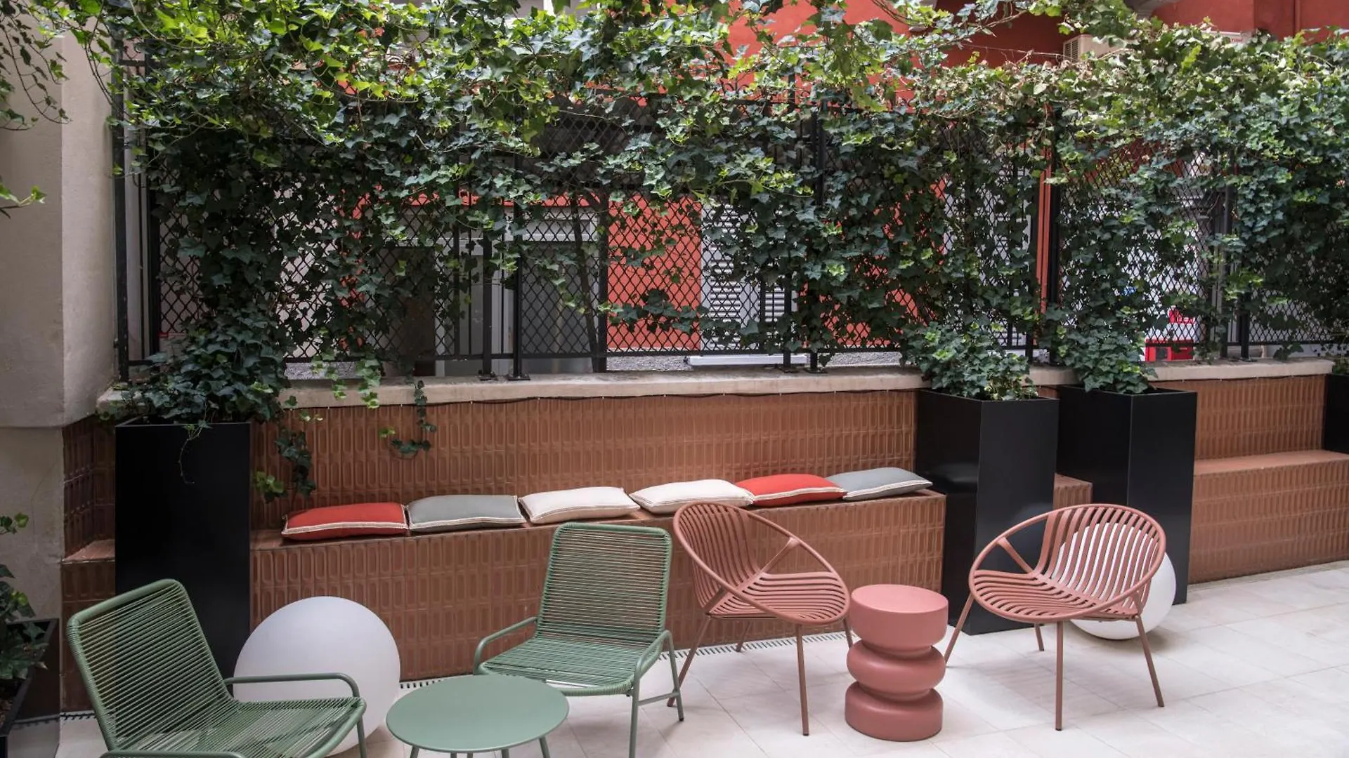 Palazzo Buenos Aires Hotel Milaan 4*,